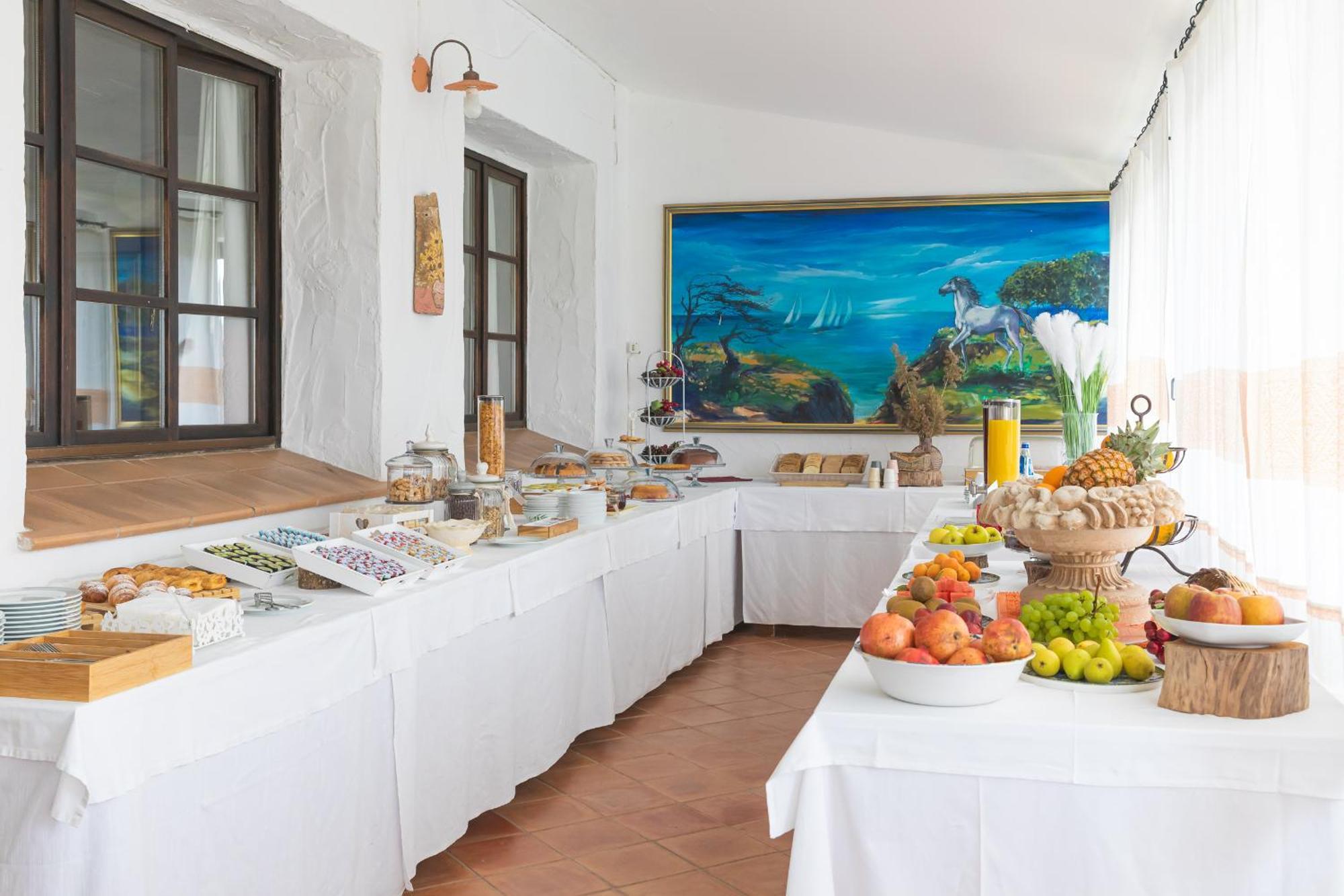 Hotel Ristorante S'Astore Benetutti ภายนอก รูปภาพ